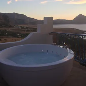 Anna Silvia Makari Fiction Rai 1 Casa Saverio La Manna Villa San Vito Lo Capo